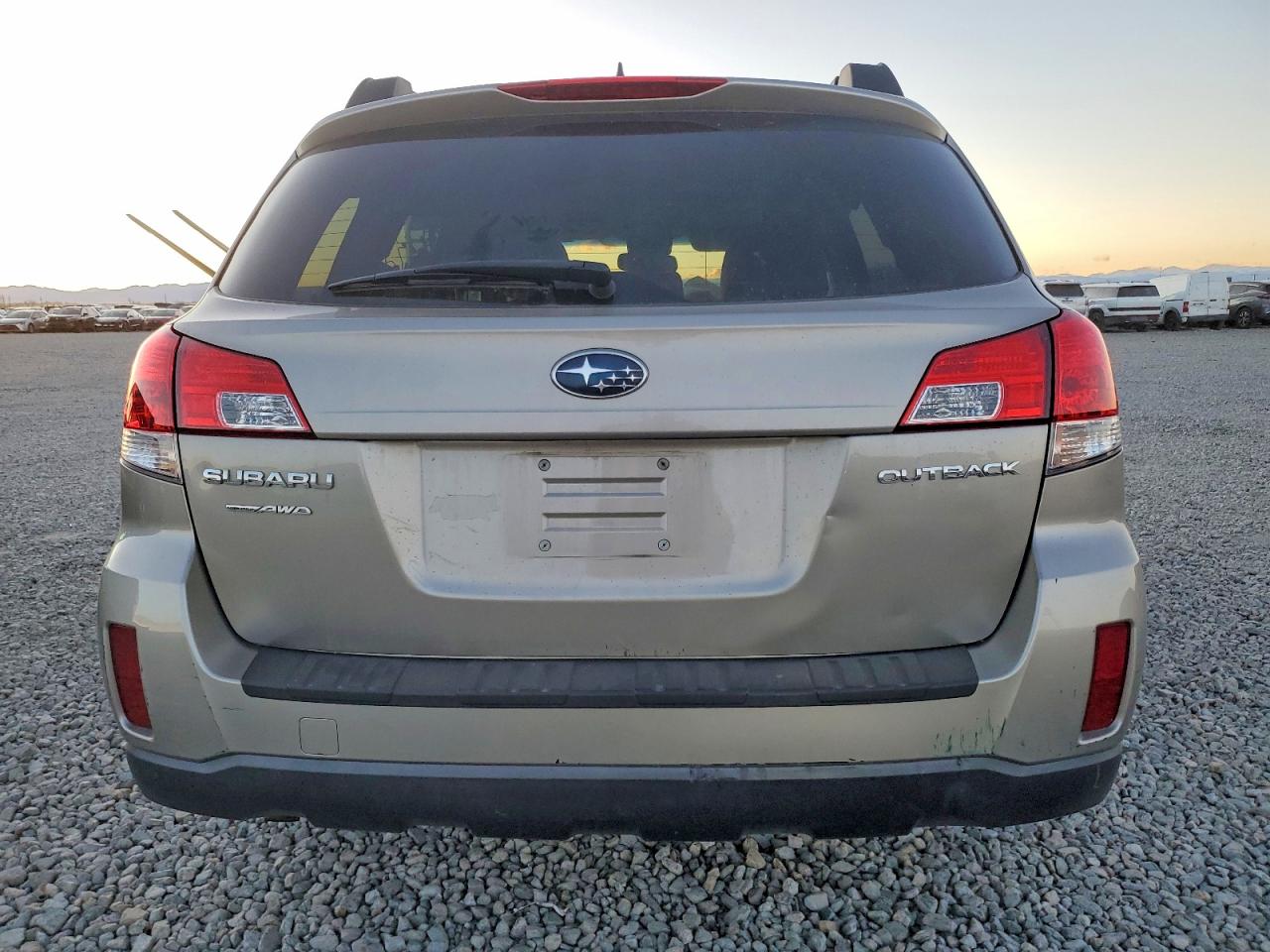 2014 SUBARU OUTBACK 2.5I PREMIUM photo 6