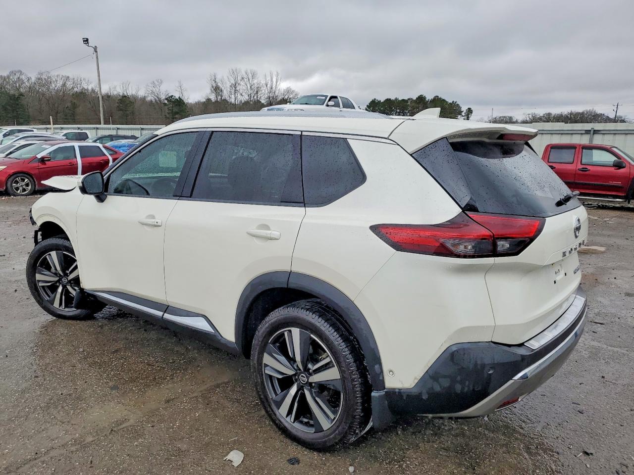2021 NISSAN ROGUE PLATINUM photo 3