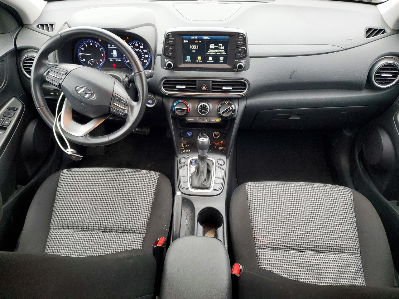 2020 HYUNDAI KONA SEL photo 8