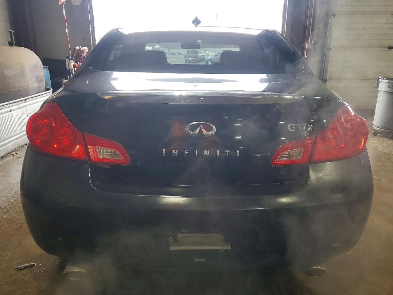 2009 INFINITI G37 photo 6