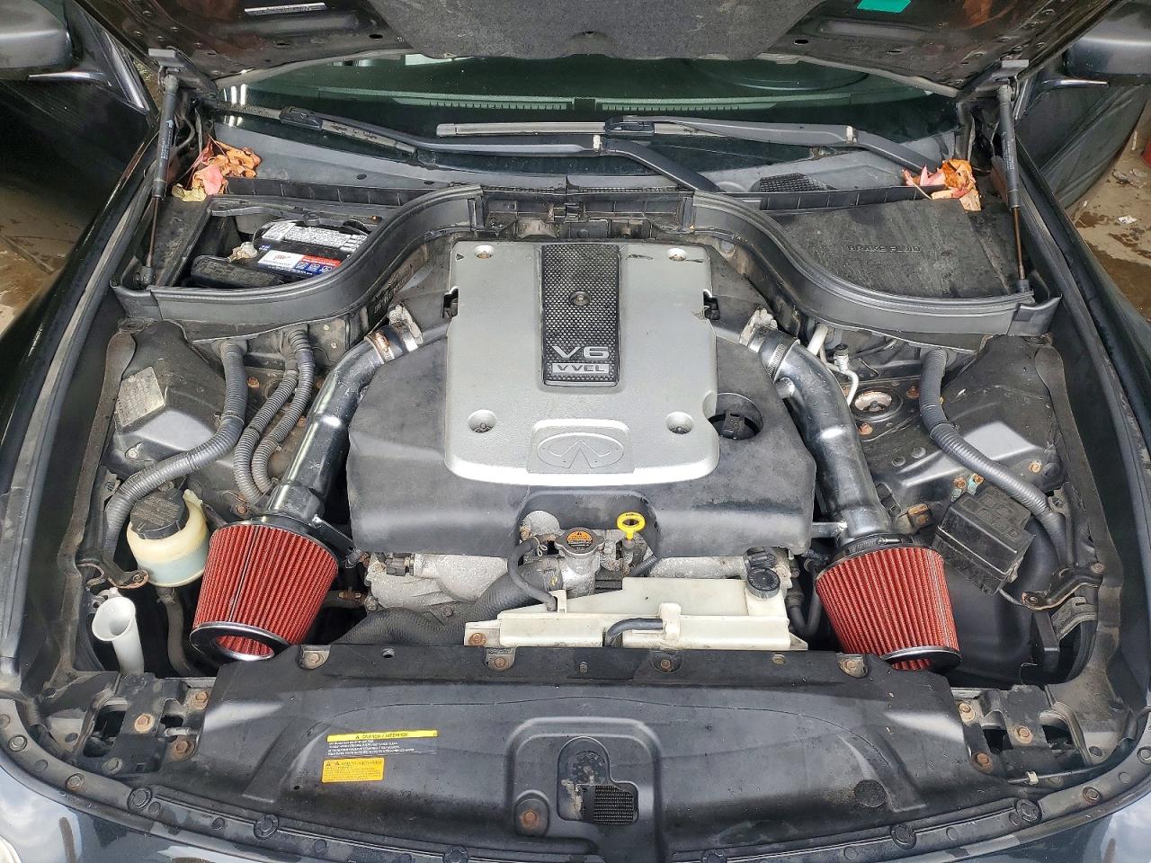 2009 INFINITI G37 photo 11