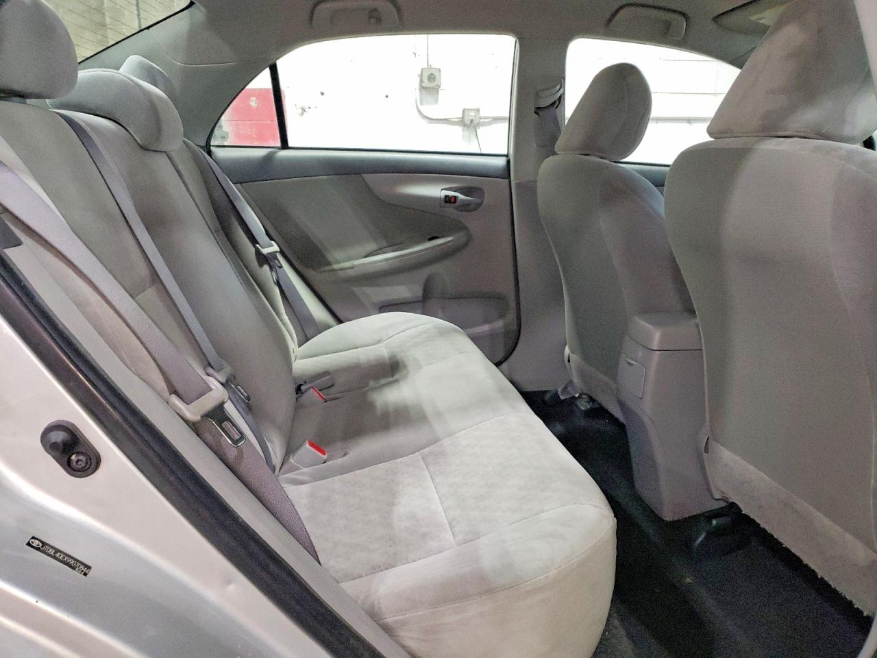 2009 TOYOTA COROLLA BASE photo 10