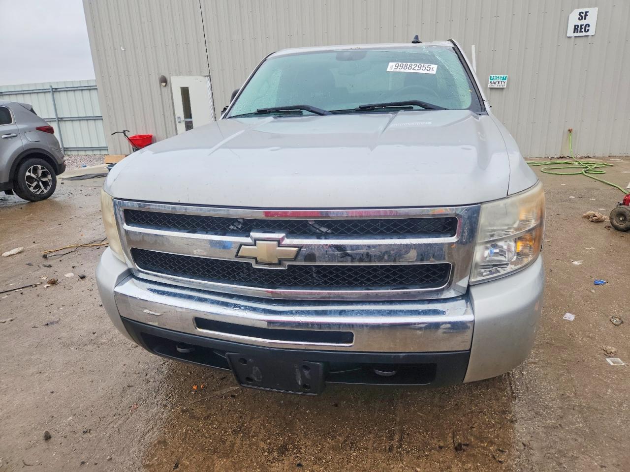 2010 CHEVROLET SILVERADO K1500 LT photo 5
