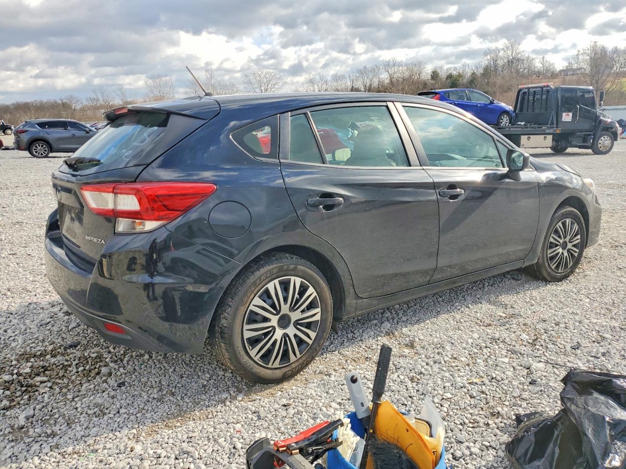 2019 SUBARU IMPREZA photo 3