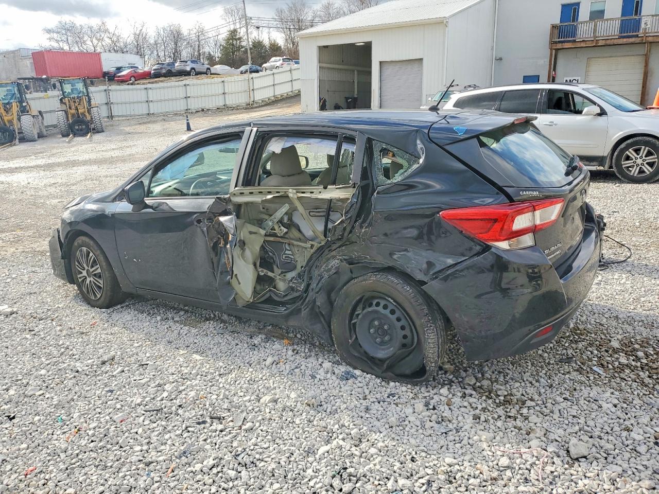 2019 SUBARU IMPREZA photo 2