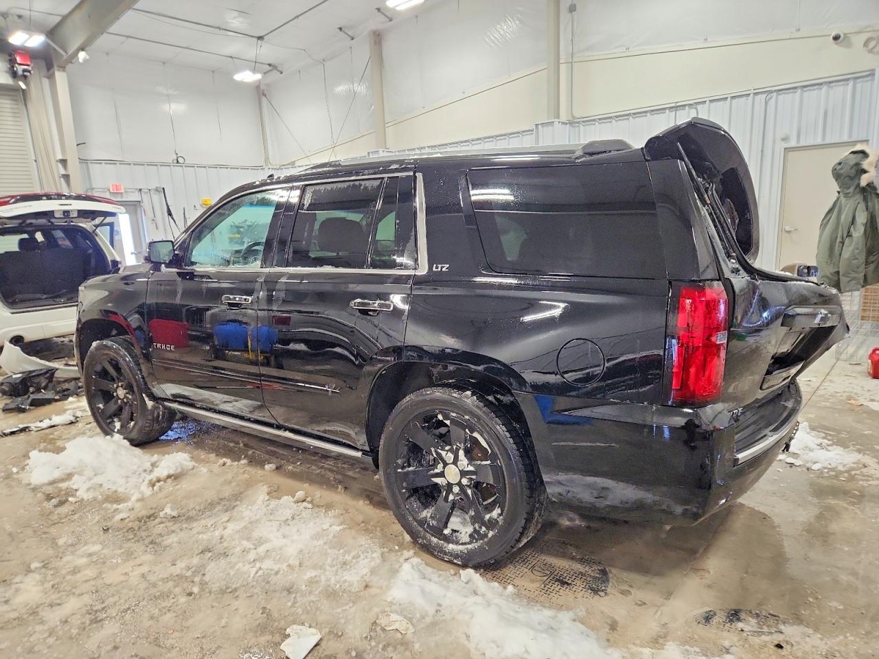 2015 CHEVROLET TAHOE K1500 LTZ photo 3