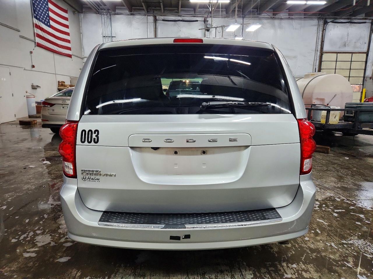 2012 DODGE GRAND CARAVAN SXT photo 6