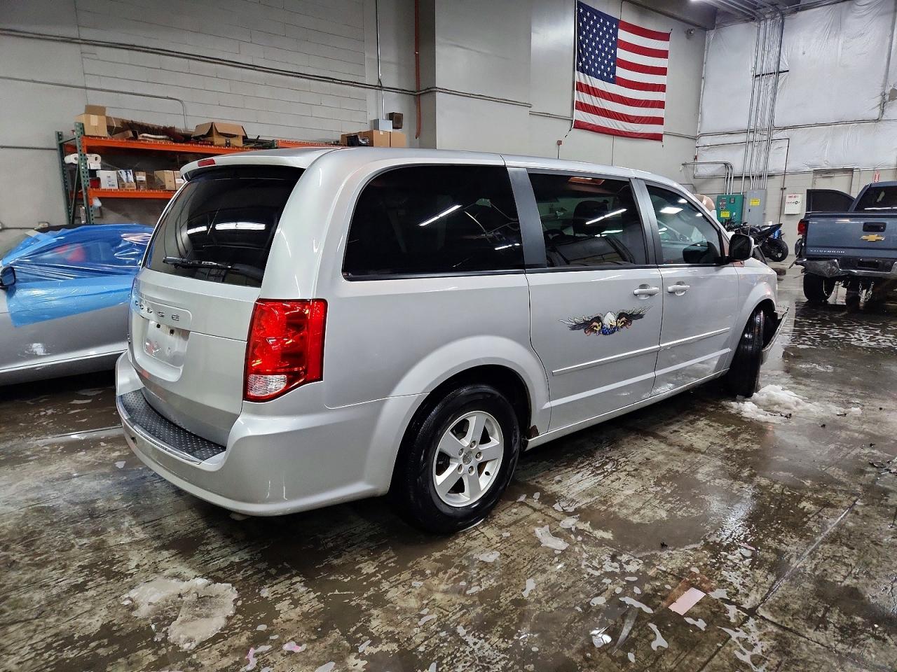 2012 DODGE GRAND CARAVAN SXT photo 3