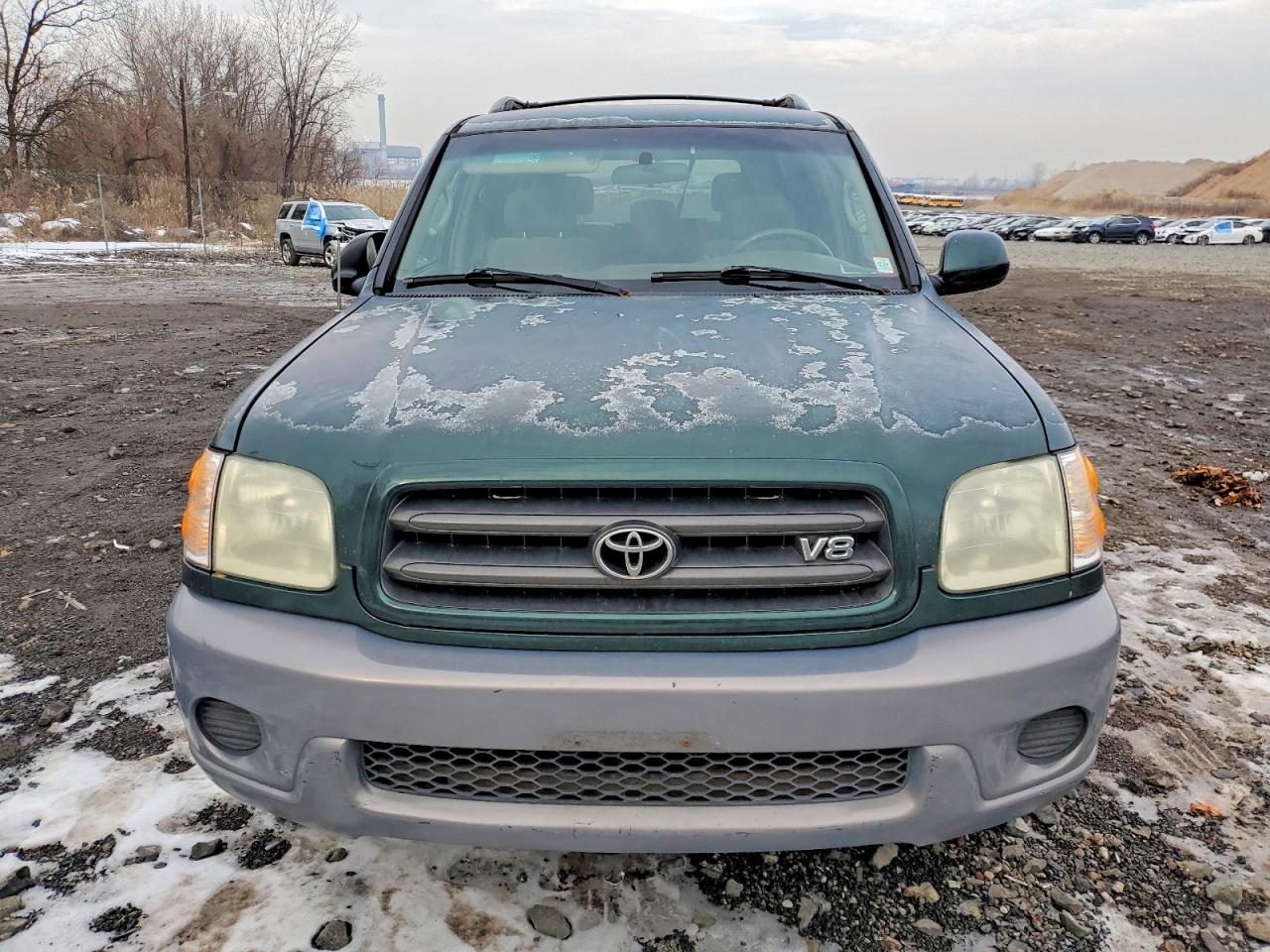 2002 TOYOTA SEQUOIA SR5 photo 5