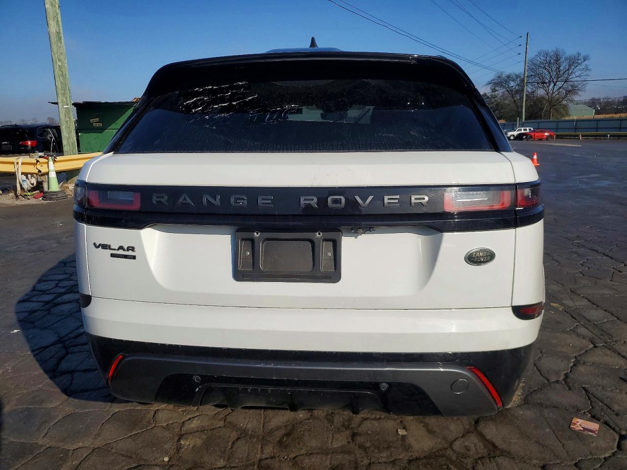 2019 LAND ROVER RANGE ROVER VELAR R-DYNAMIC SE photo 11