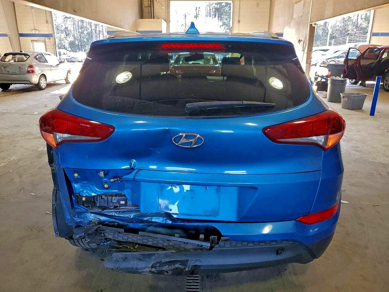 2018 HYUNDAI TUCSON SEL photo 6