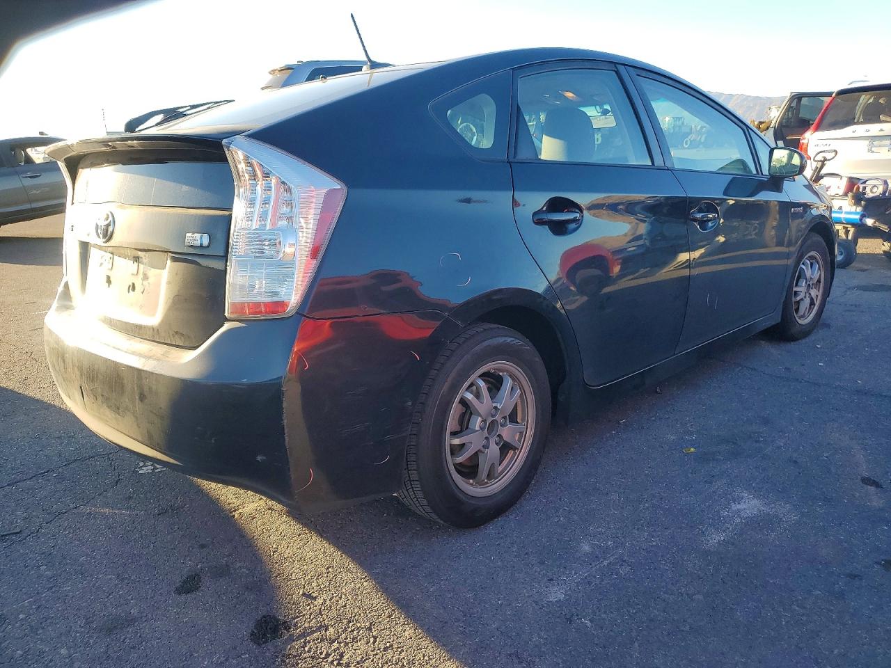 2010 TOYOTA PRIUS photo 5