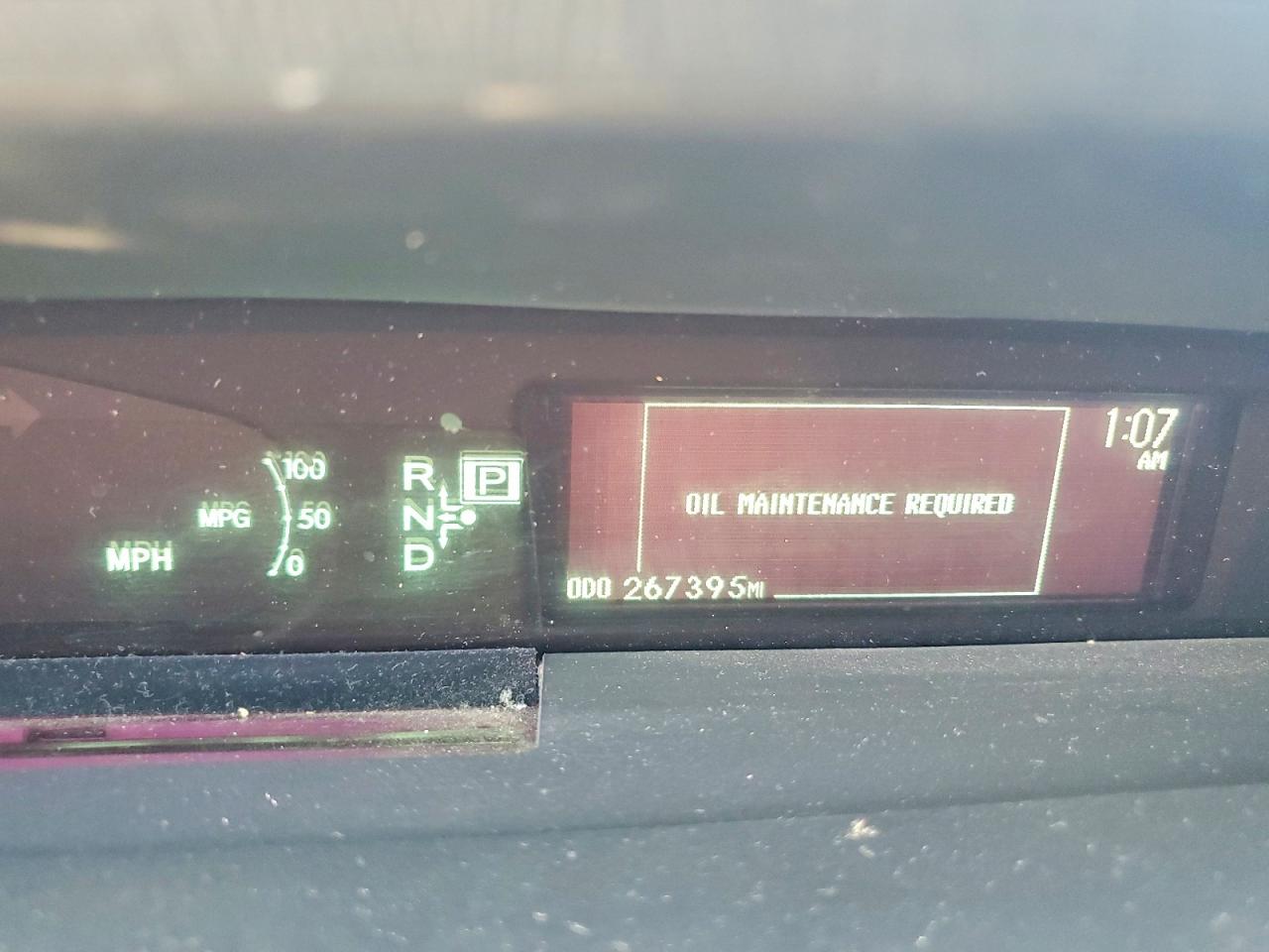 2010 TOYOTA PRIUS photo 17