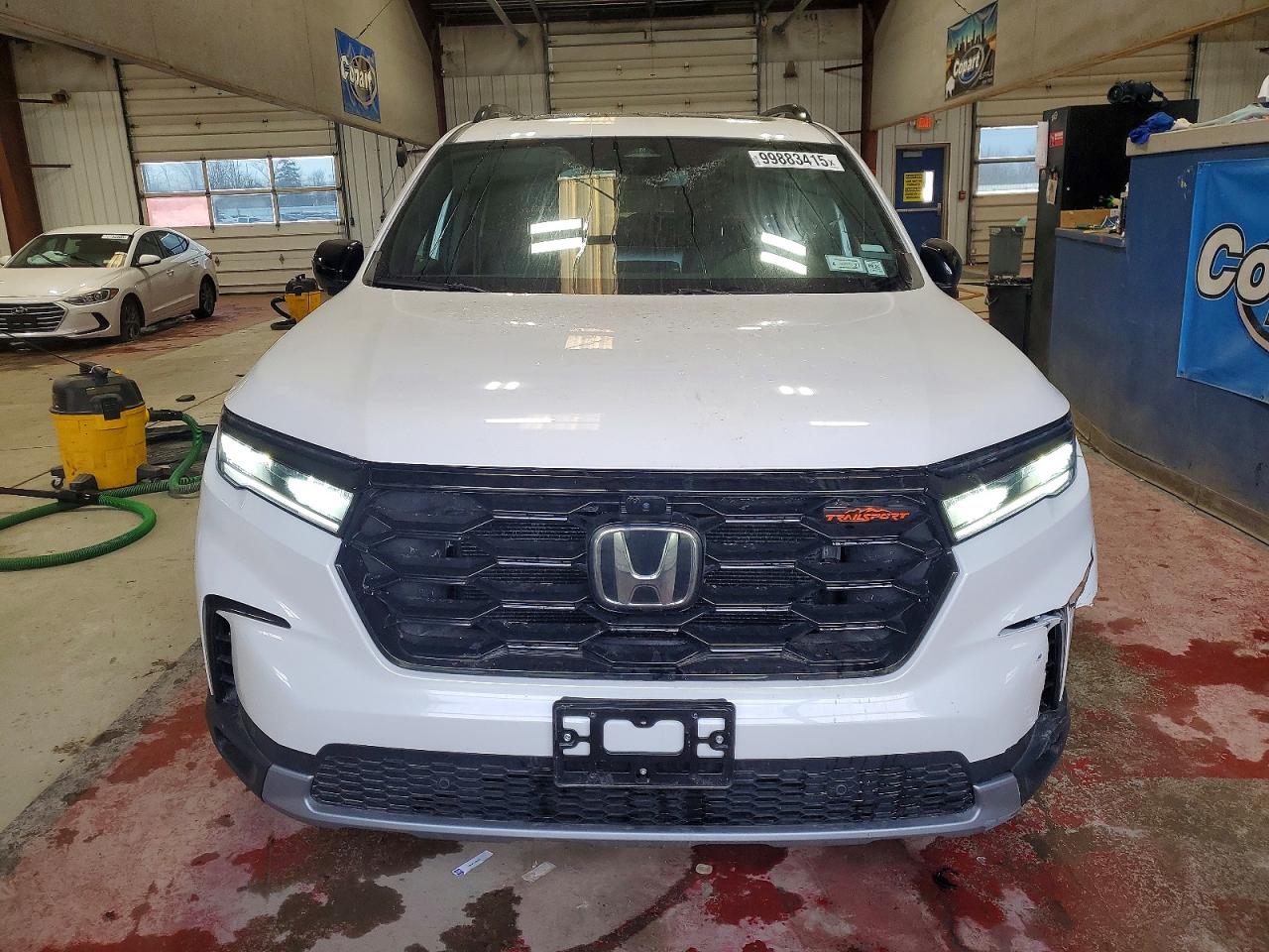 2025 HONDA PILOT TRAILSPORT photo 5