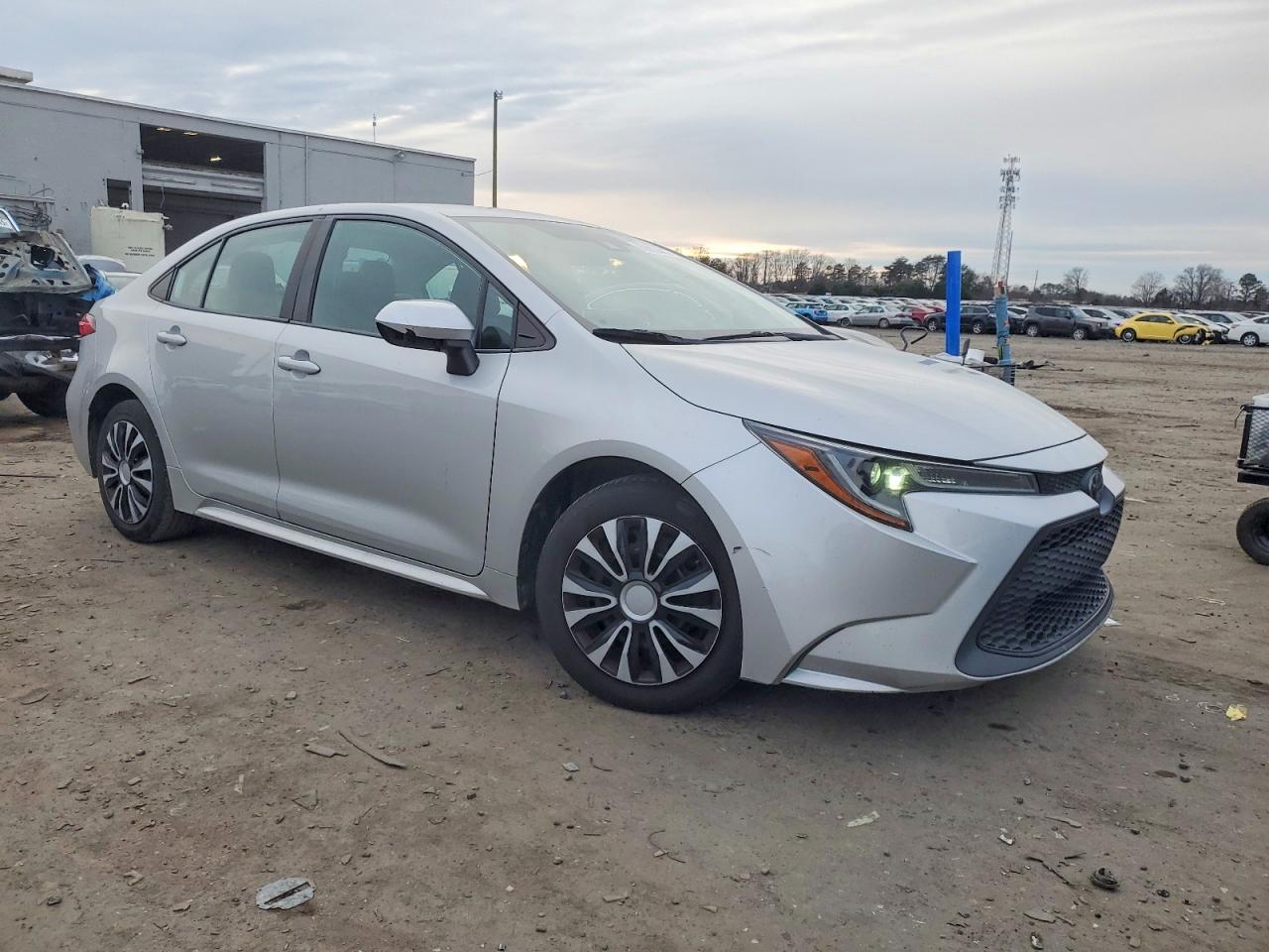 2021 TOYOTA COROLLA LE photo 7