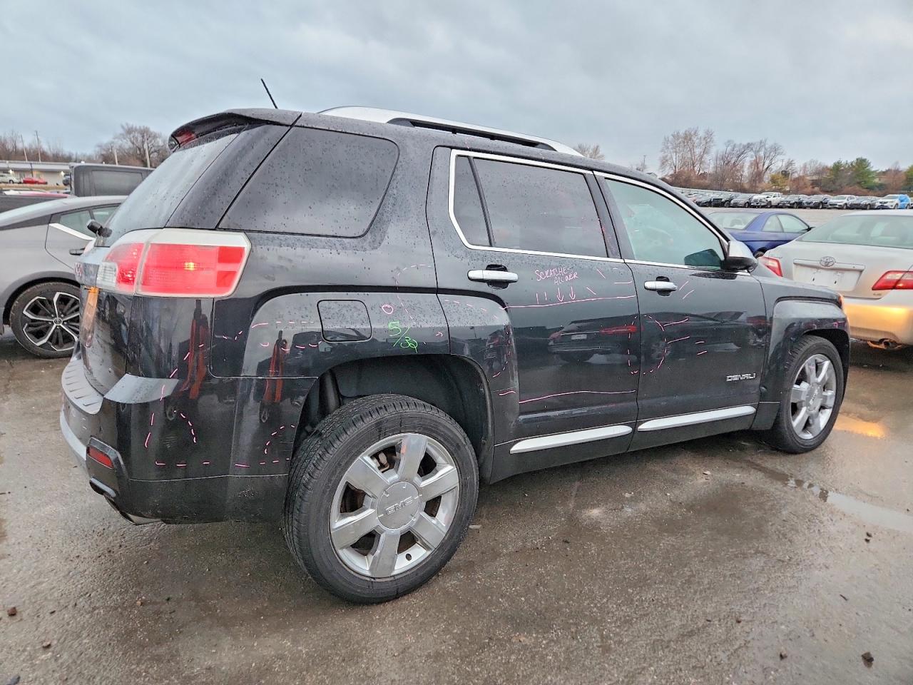 2013 GMC TERRAIN DENALI photo 3