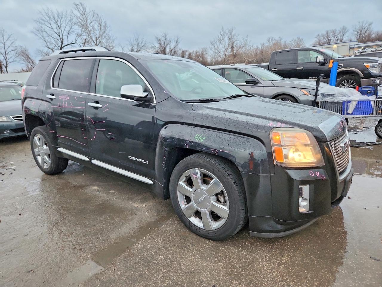 2013 GMC TERRAIN DENALI photo 4