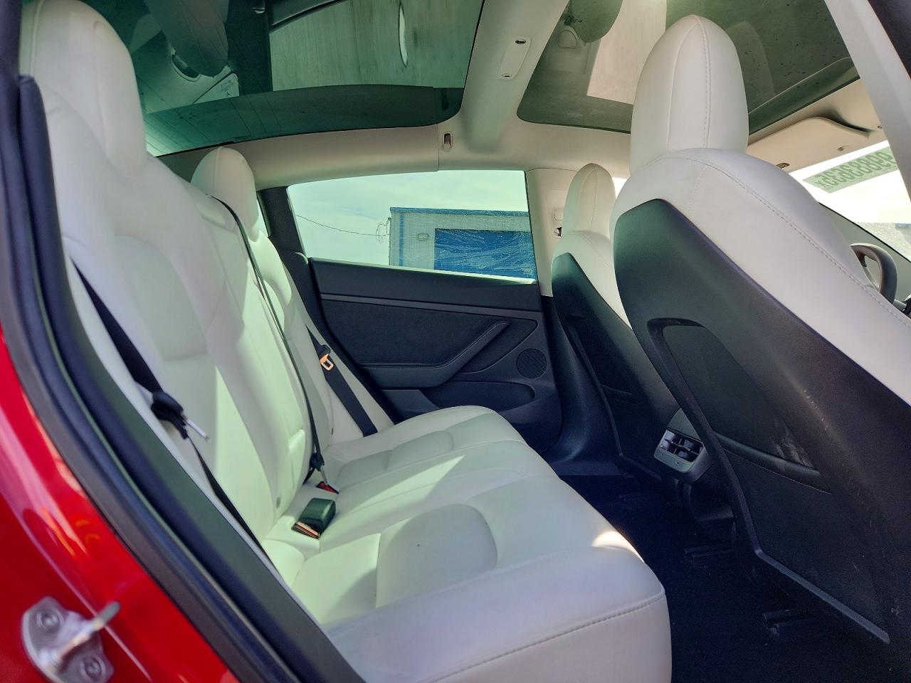 2022 TESLA MODEL 3 photo 10