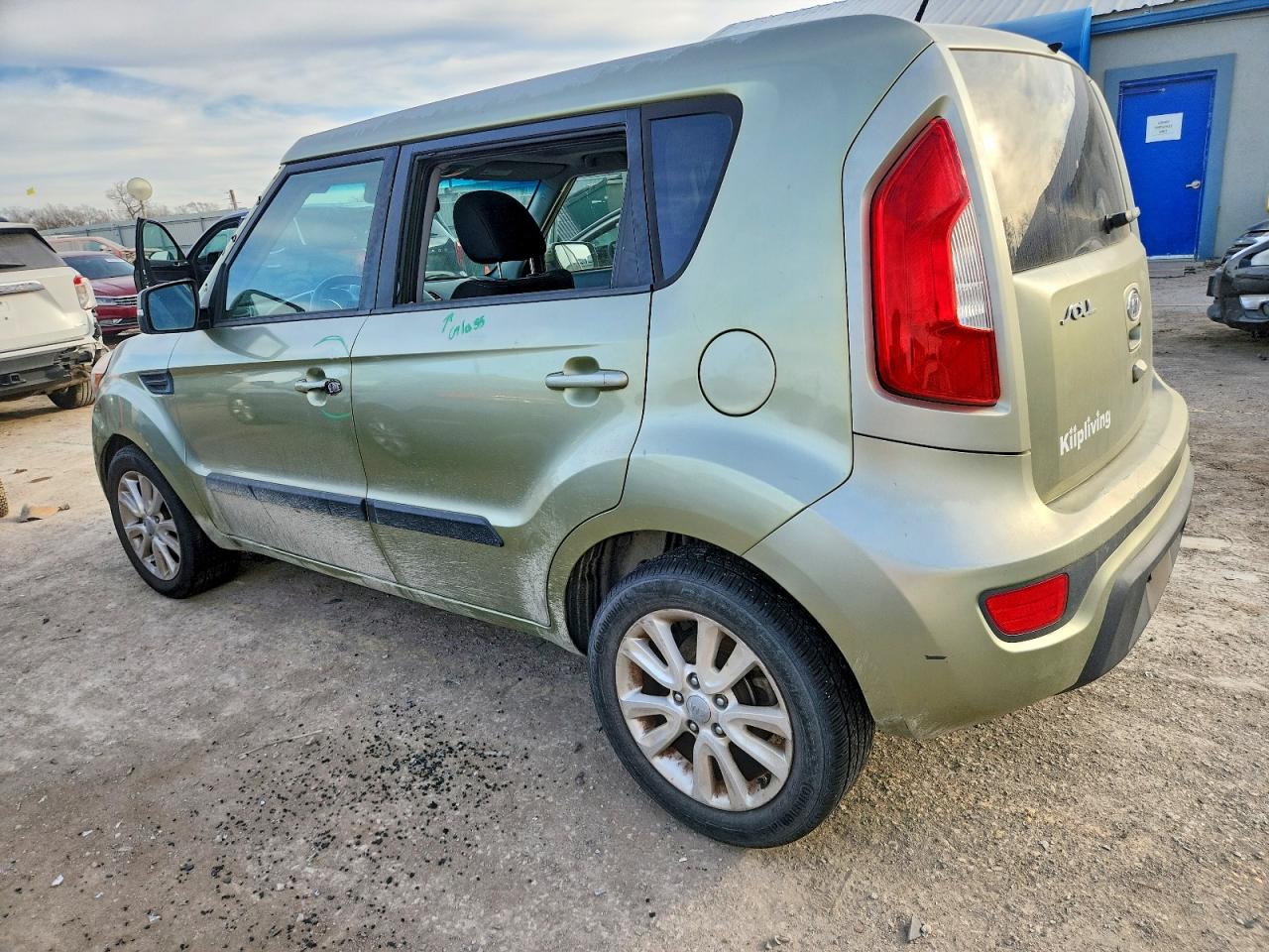 2012 KIA SOUL + photo 2
