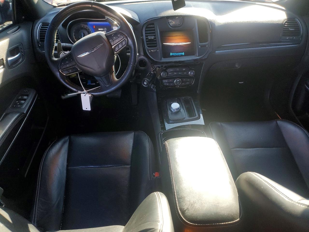 2021 CHRYSLER 300 S photo 8