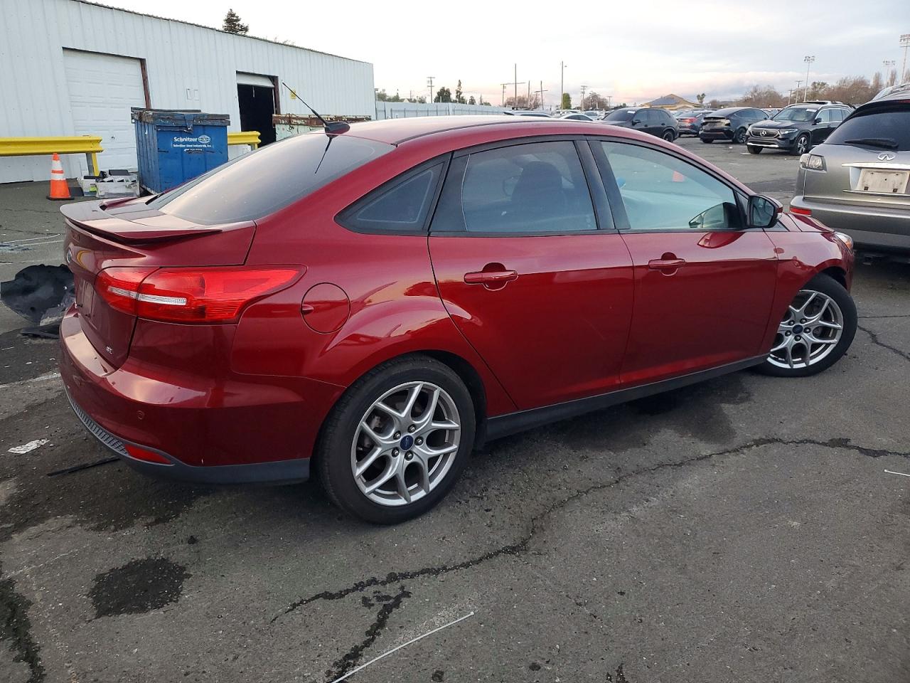 2015 FORD FOCUS SE photo 5