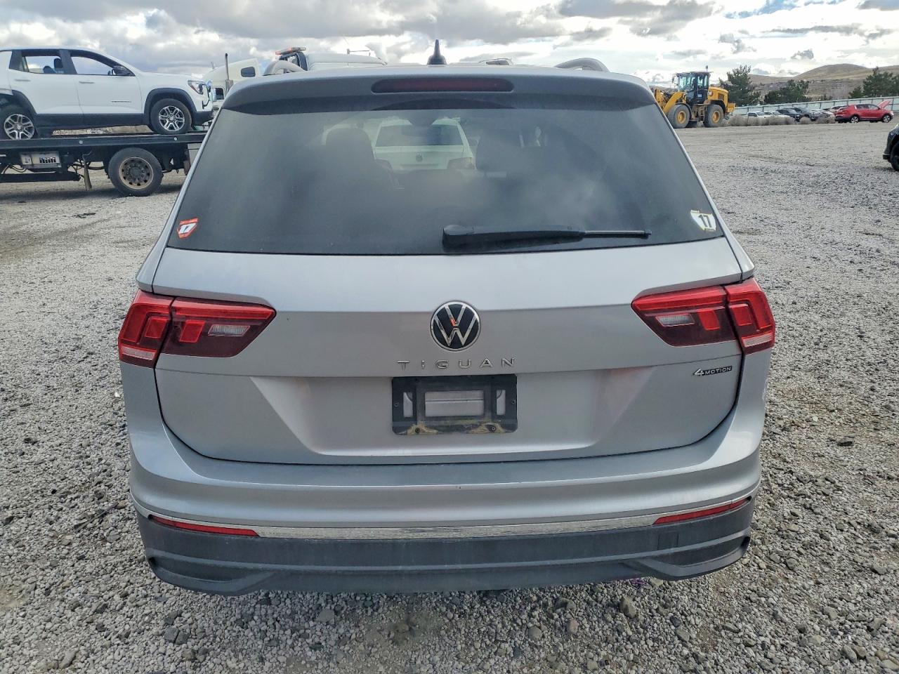 2024 VOLKSWAGEN TIGUAN S photo 11