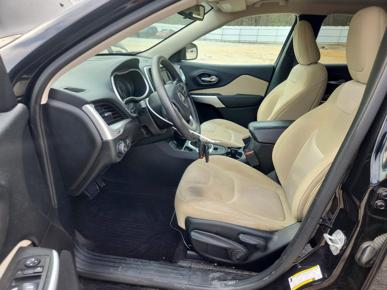 2018 JEEP CHEROKEE LATITUDE photo 13