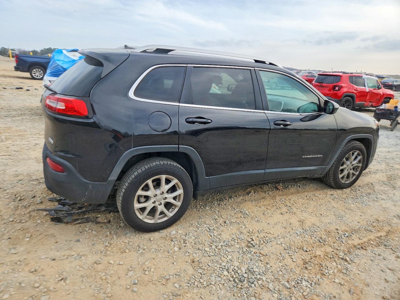 2018 JEEP CHEROKEE LATITUDE photo 5