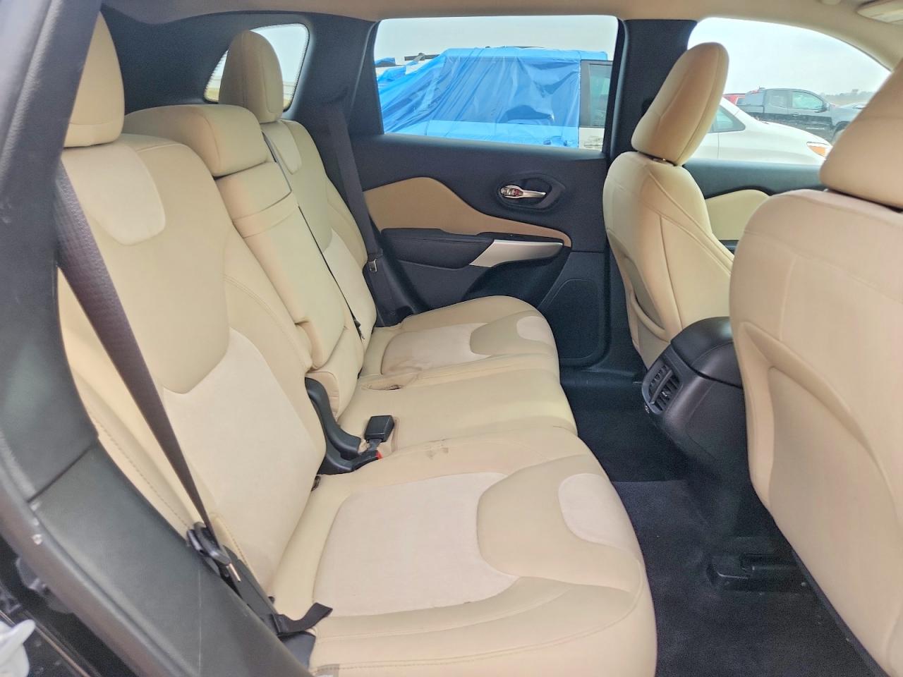2018 JEEP CHEROKEE LATITUDE photo 21