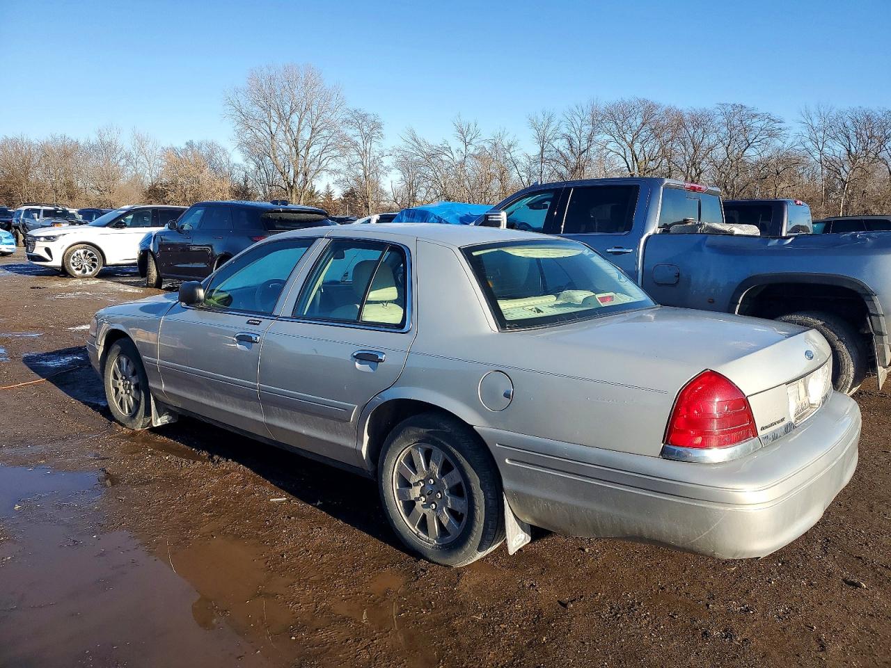 2008 FORD CROWN VICTORIA LX photo 2