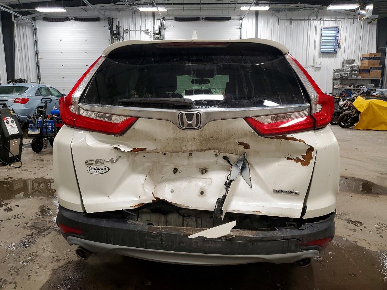 2018 HONDA CR-V TOURING photo 6