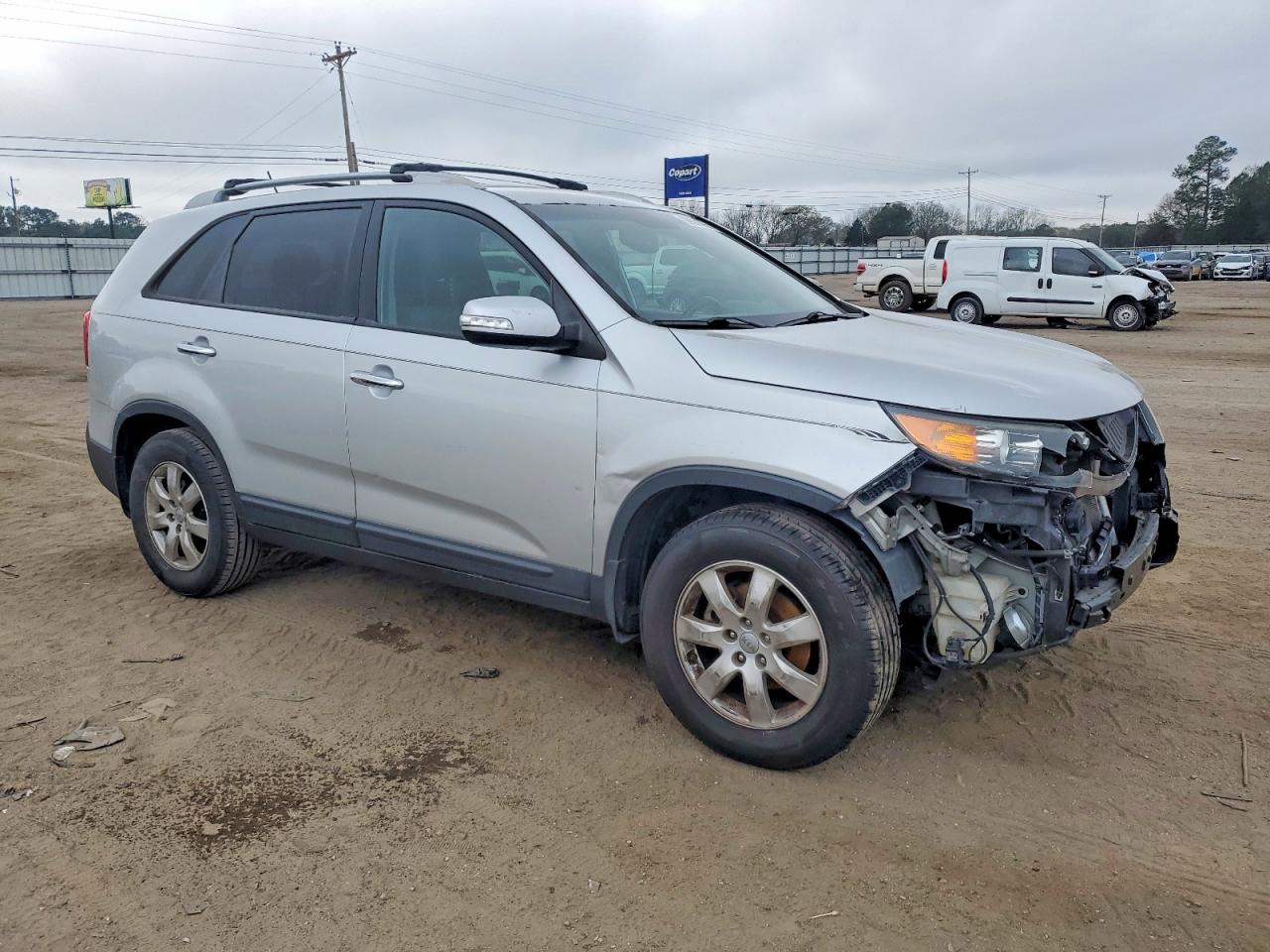 2012 KIA SORENTO BASE photo 4