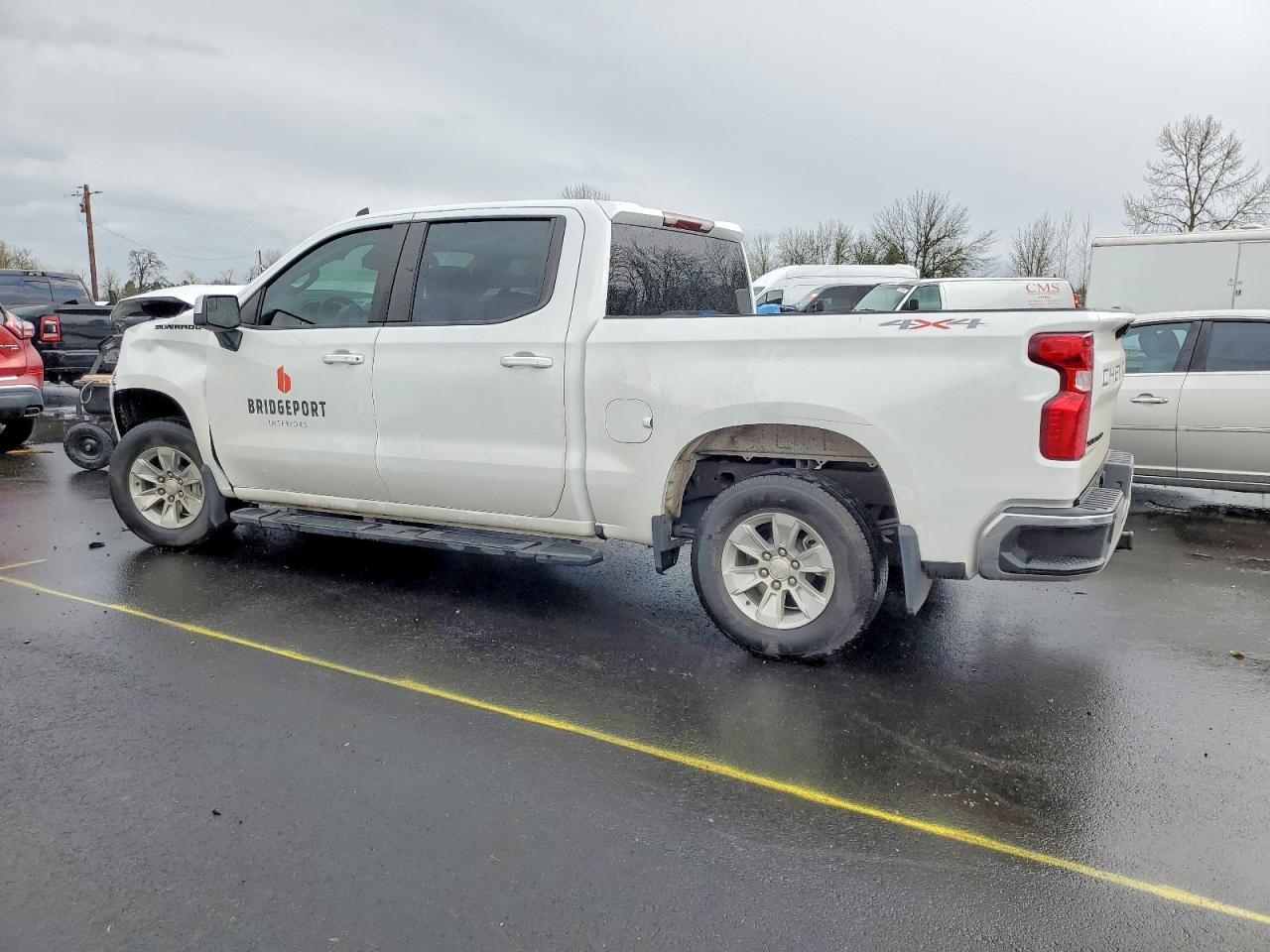 2023 CHEVROLET SILVERADO K1500 LT photo 2