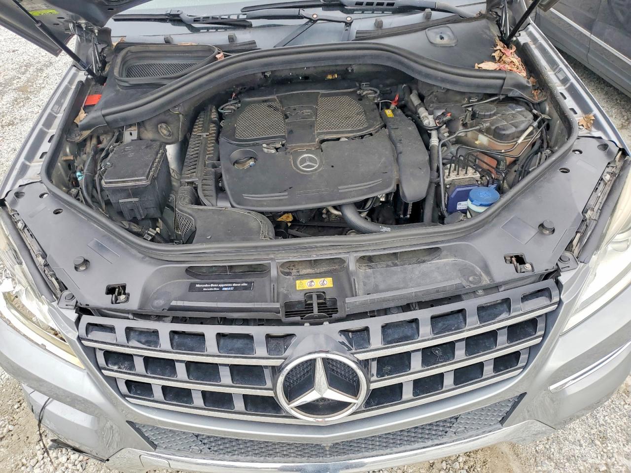 2015 MERCEDES-BENZ ML 350 photo 12
