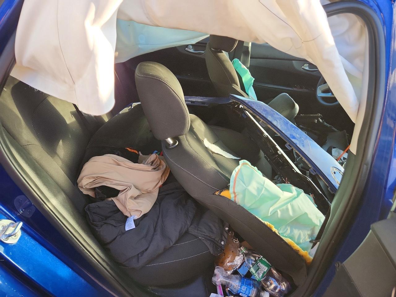 2019 KIA FORTE LXS photo 10