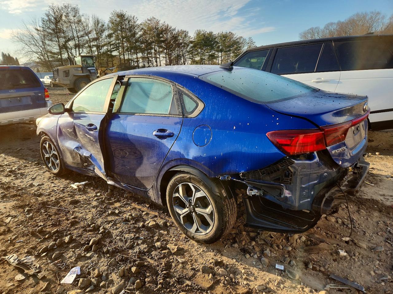 2019 KIA FORTE LXS photo 2