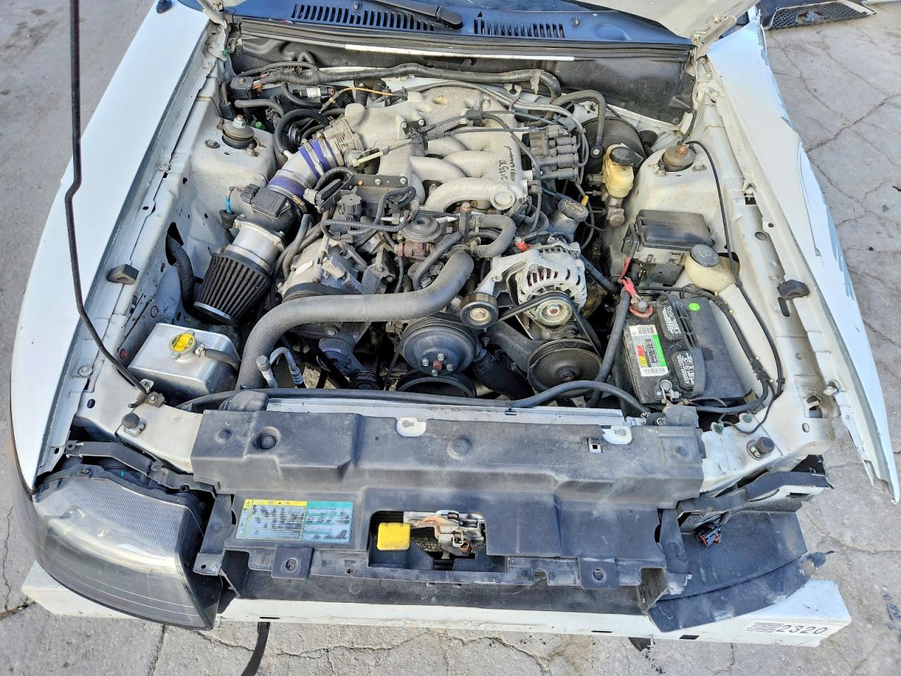 2004 FORD MUSTANG photo 11