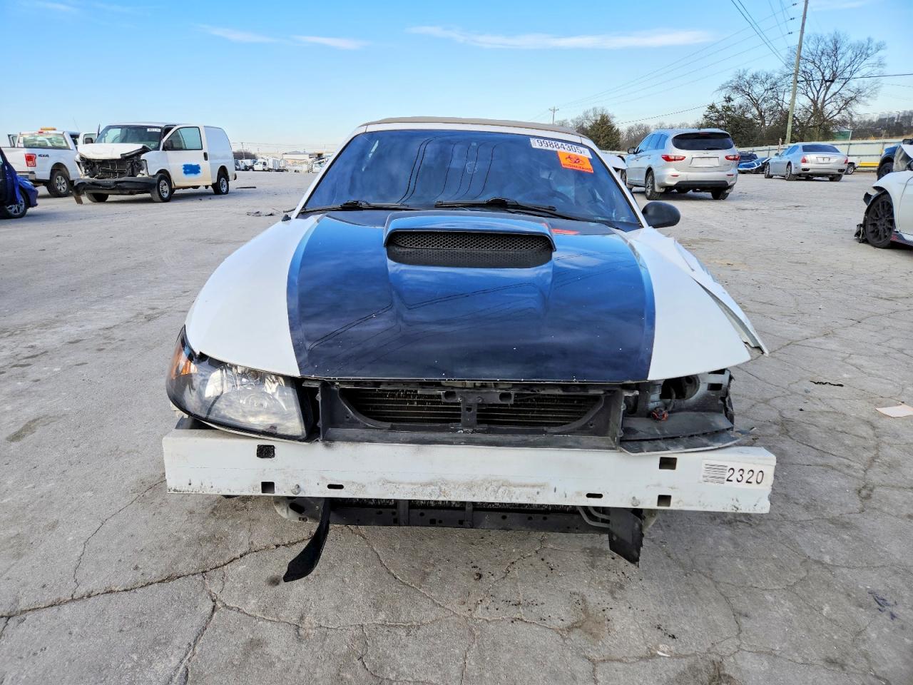 2004 FORD MUSTANG photo 5