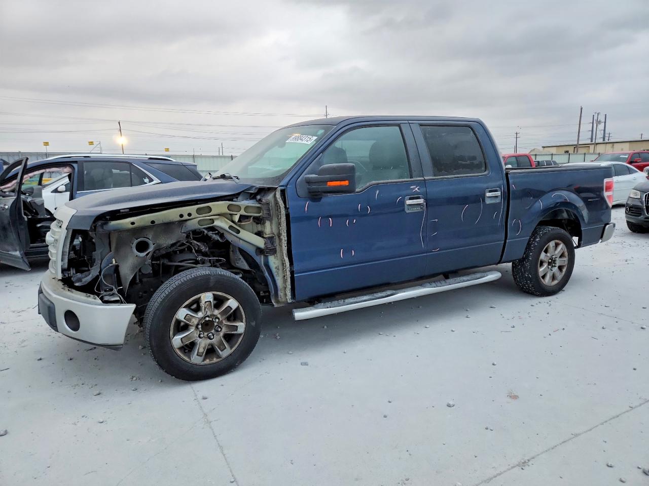 2013 FORD F150