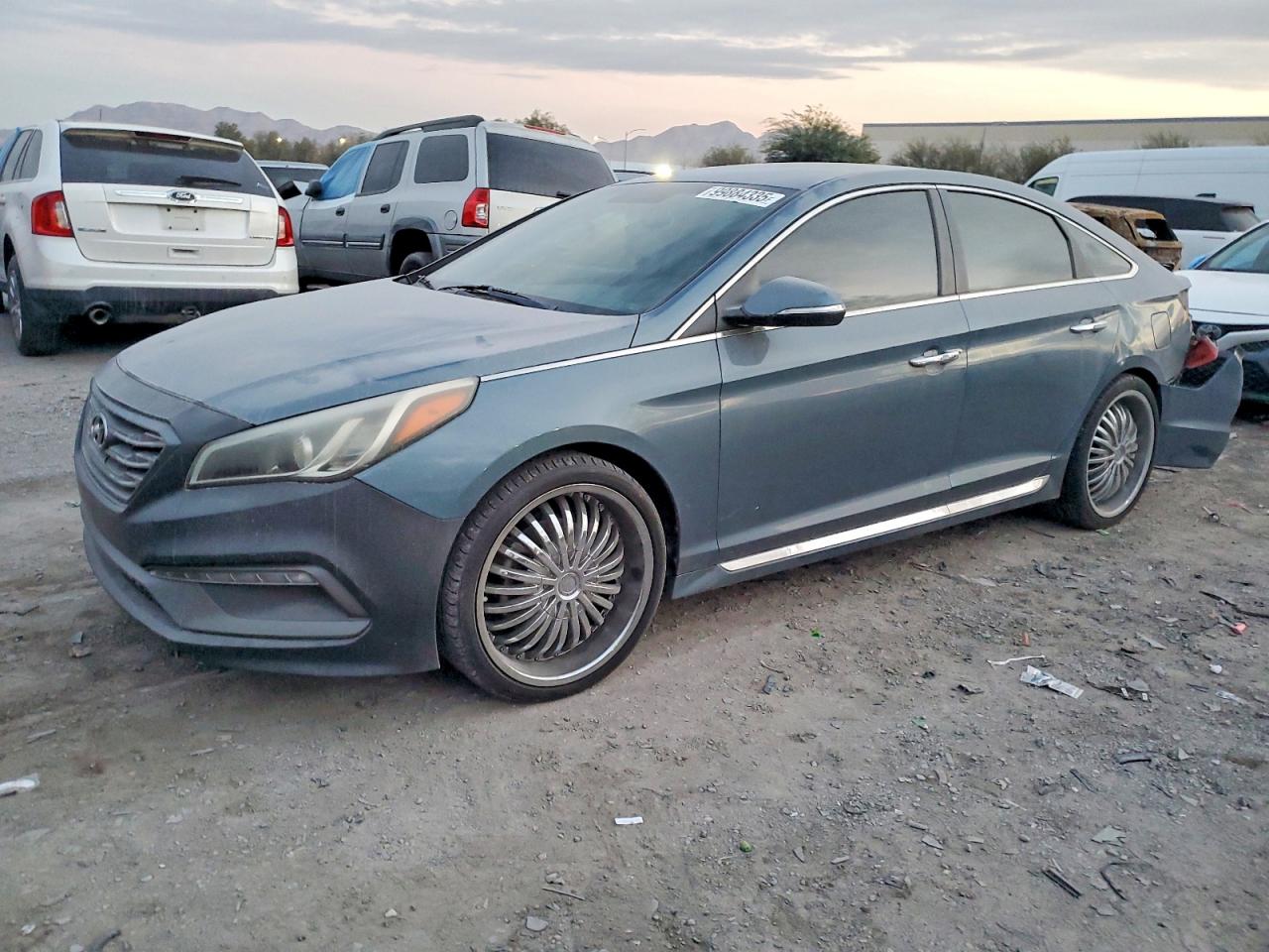 2016 HYUNDAI SONATA