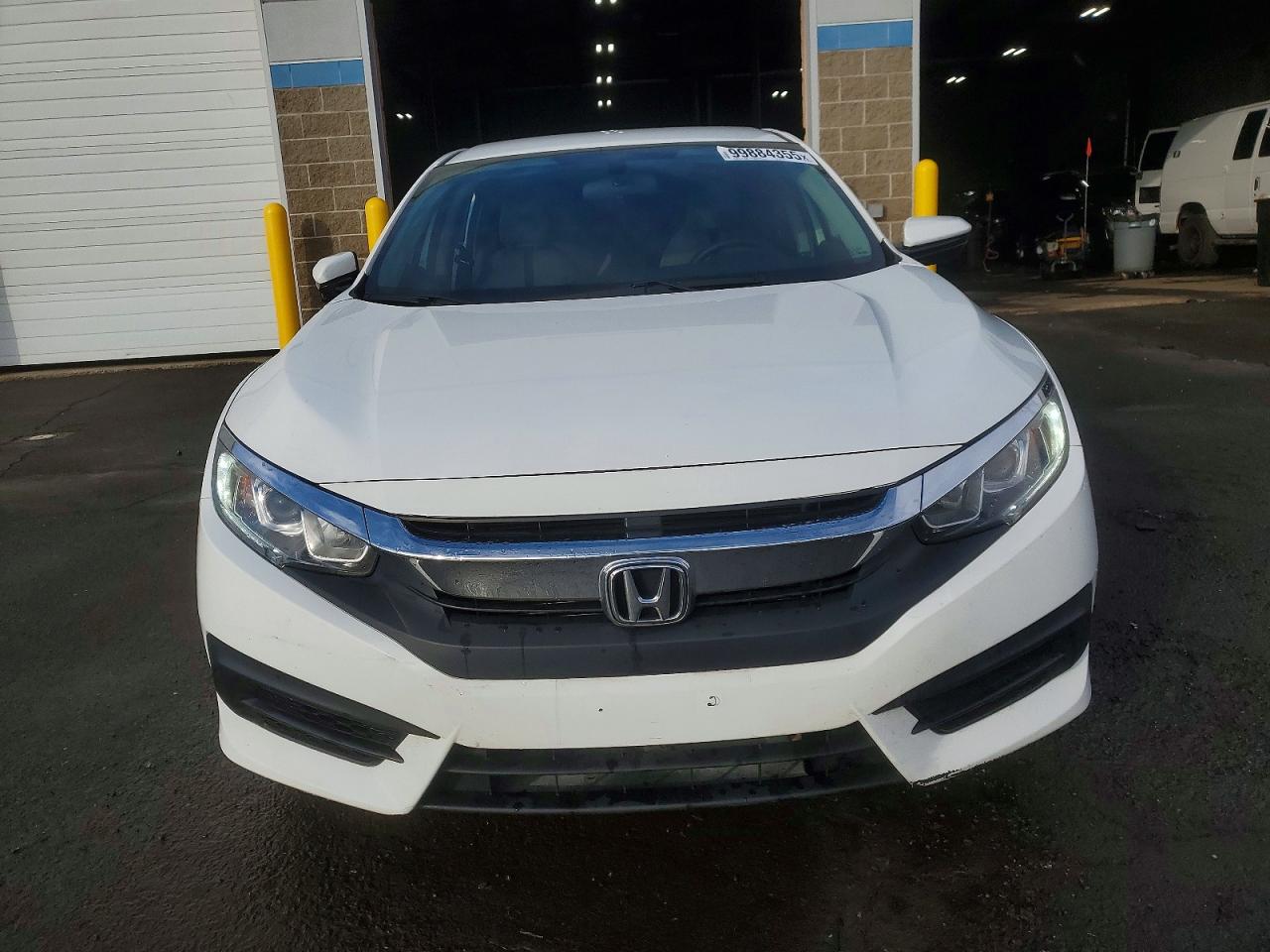 2017 HONDA CIVIC LX photo 5