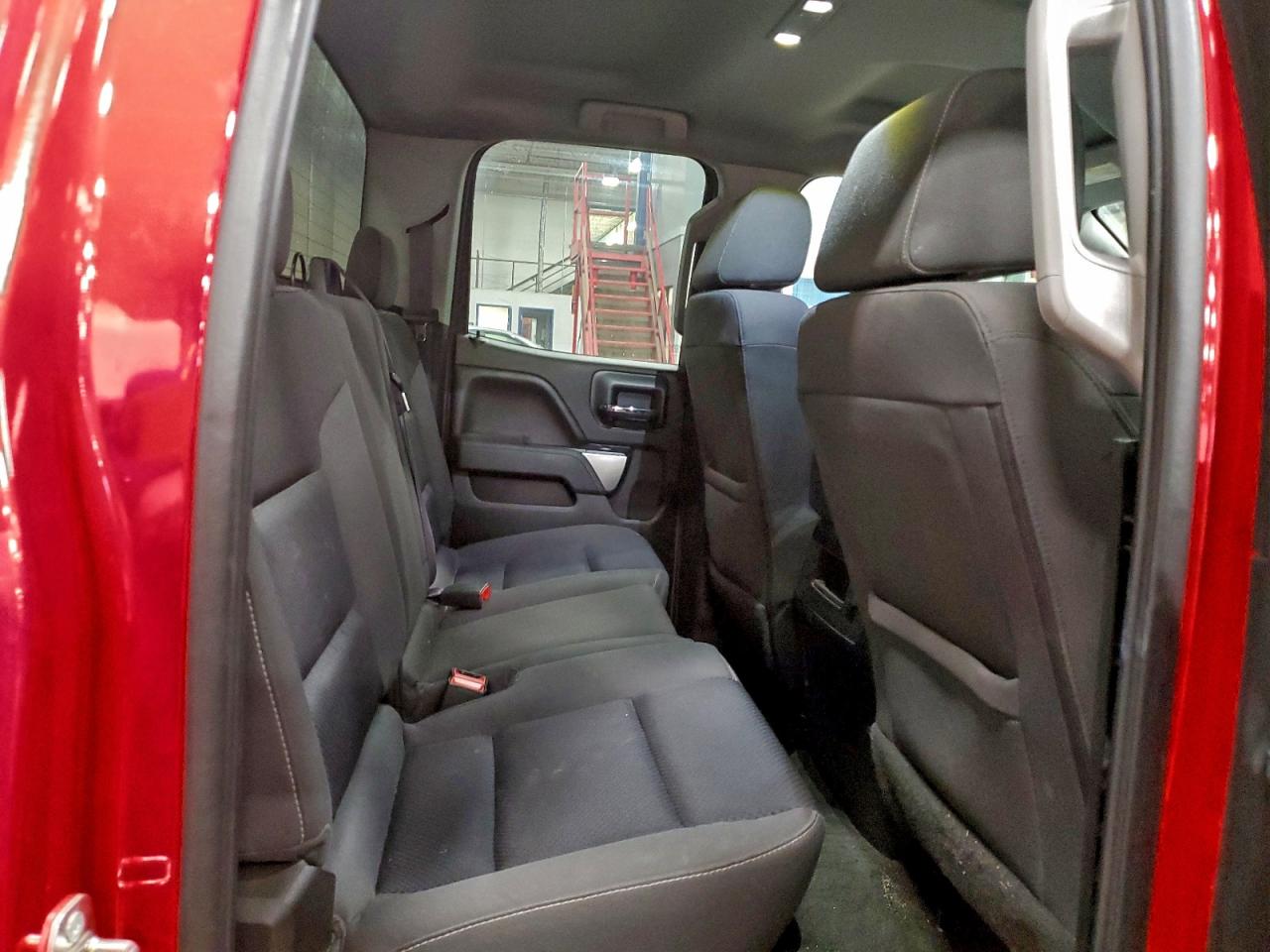 2016 CHEVROLET SILVERADO K1500 LT photo 10