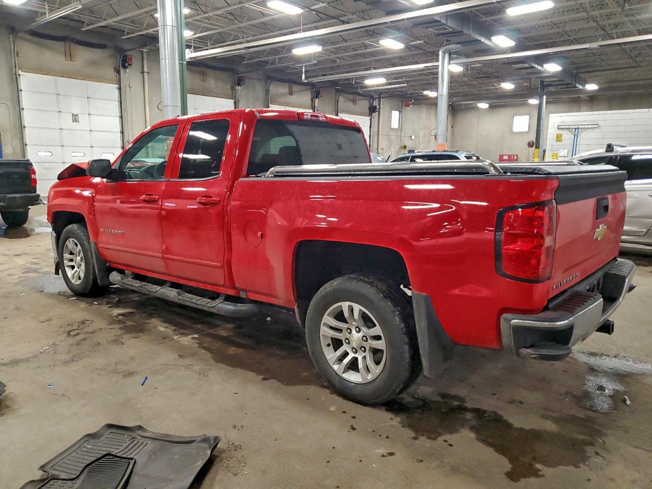 2016 CHEVROLET SILVERADO K1500 LT photo 2
