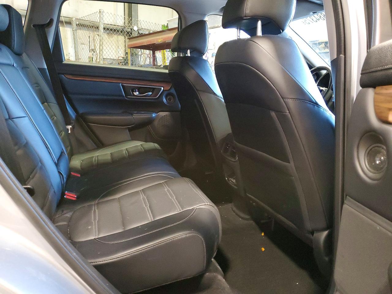 2018 HONDA CR-V TOURING photo 10