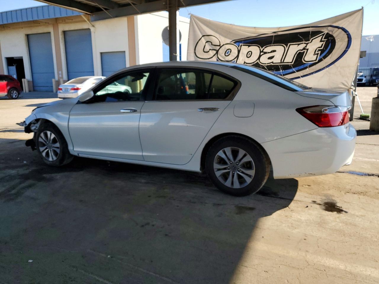 2015 HONDA ACCORD LX photo 3