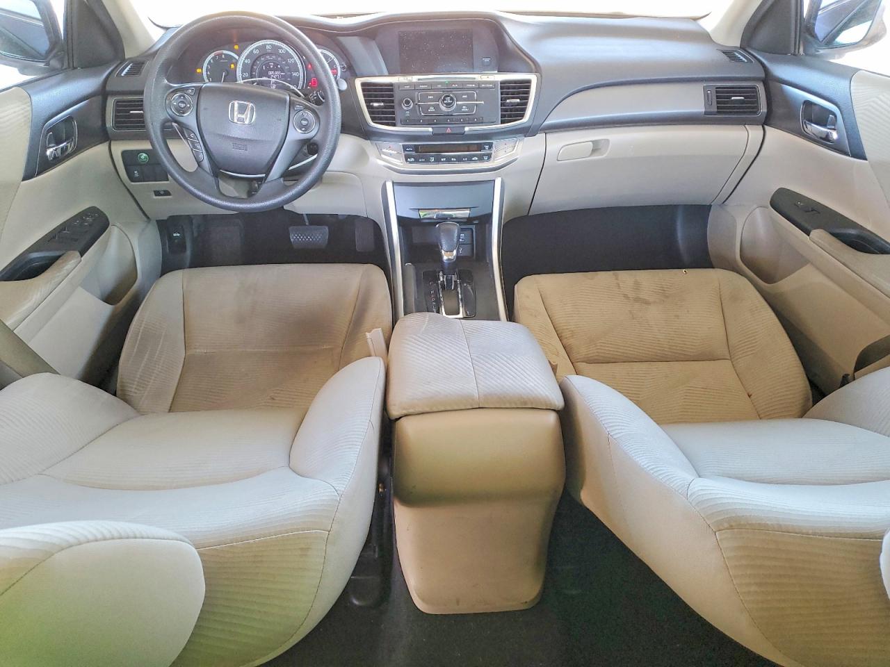 2015 HONDA ACCORD LX photo 15
