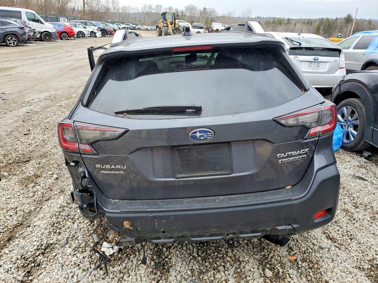 2025 SUBARU OUTBACK photo 6