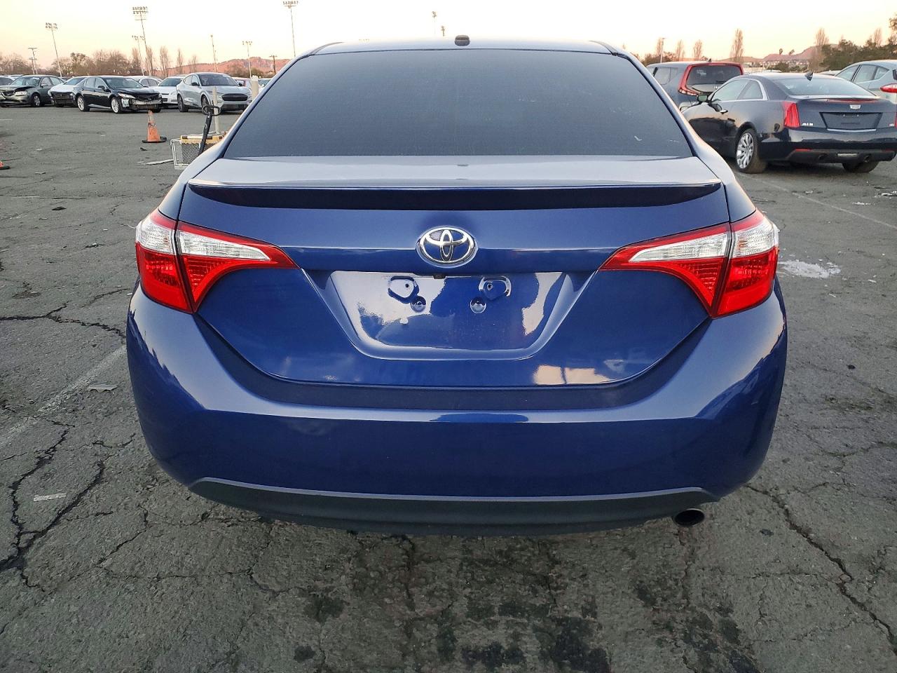 2016 TOYOTA COROLLA L photo 6