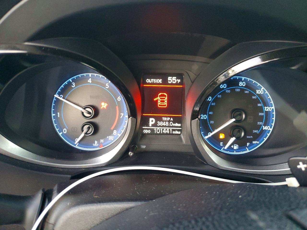 2016 TOYOTA COROLLA L photo 9