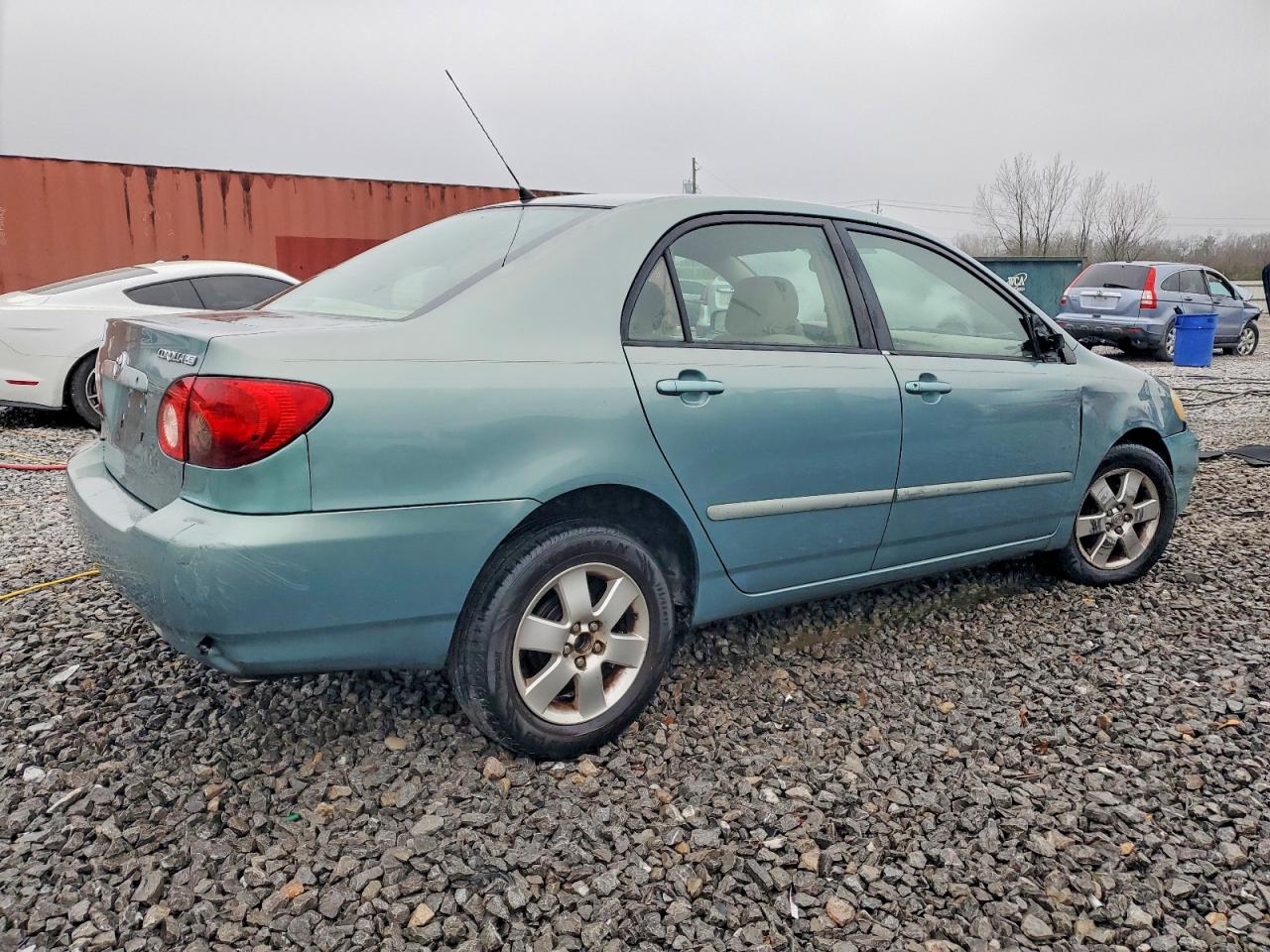 2006 TOYOTA COROLLA CE photo 3